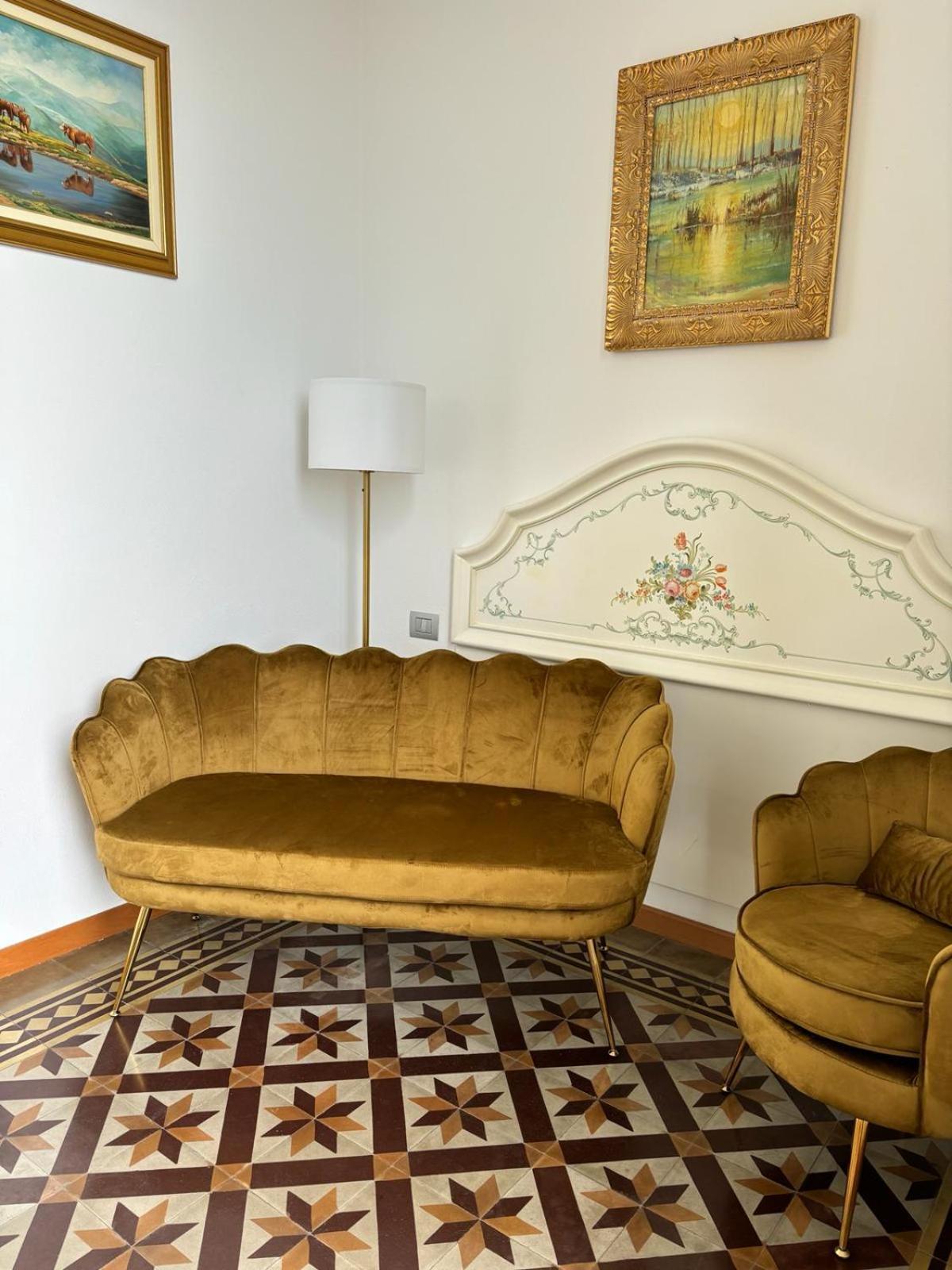 B&B Il Balcone Sul Lago 布鲁纳特 客房 照片