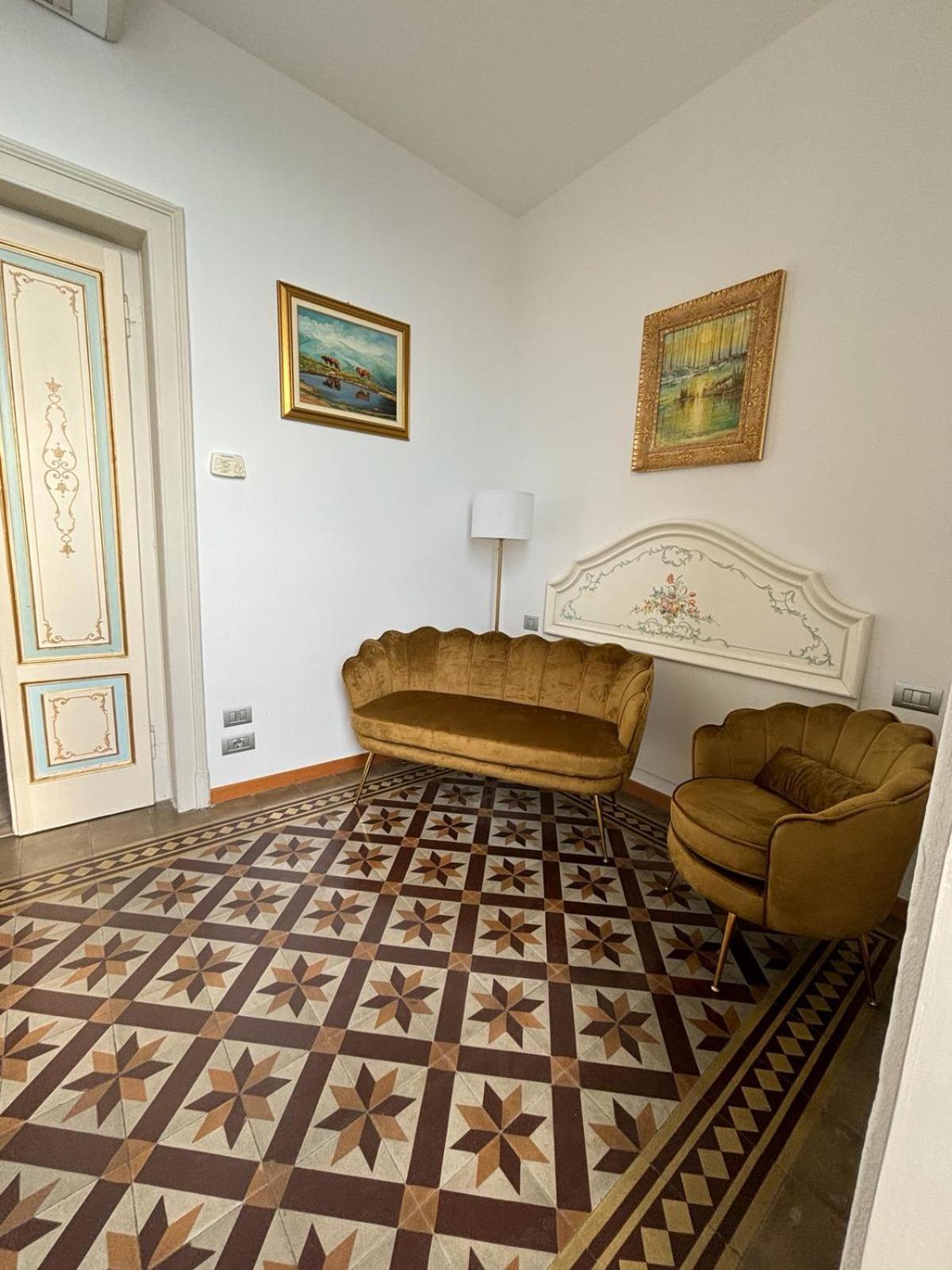 B&B Il Balcone Sul Lago 布鲁纳特 客房 照片