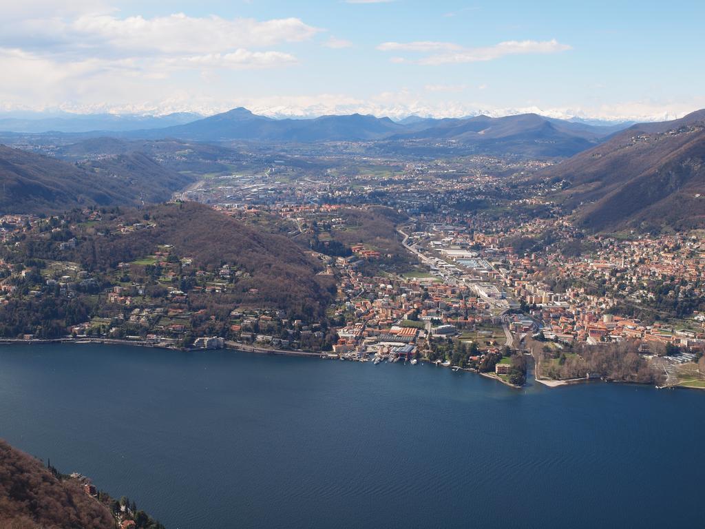 B&B Il Balcone Sul Lago 布鲁纳特 外观 照片